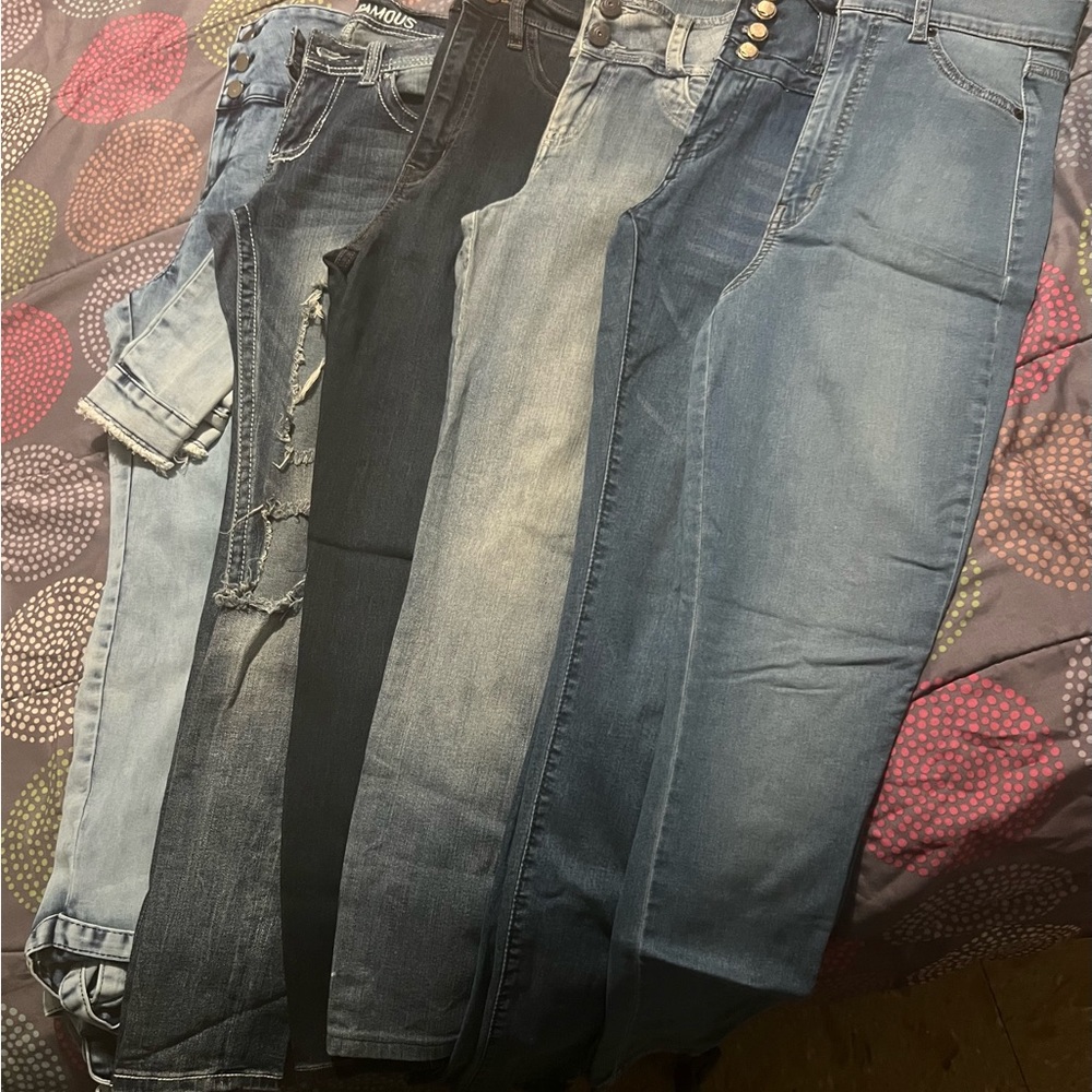 HUGE JEAN SALE ! 👖